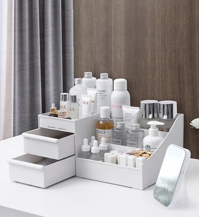 elegantiskaskosmetikosorganizatorius02b6finternetureference2jpg belsilt Elegantiškas kosmetikos organizatorius baltas modernus dizainas