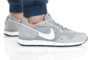 Kedai vyrams Nike Venture Runner CK2944-003, pilka, 42