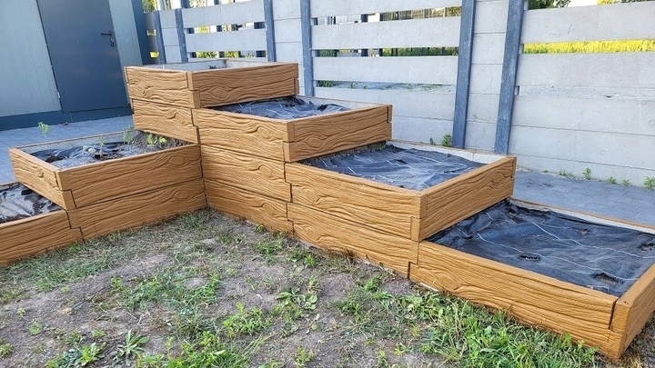 Komposto dėžė sodui, žalia