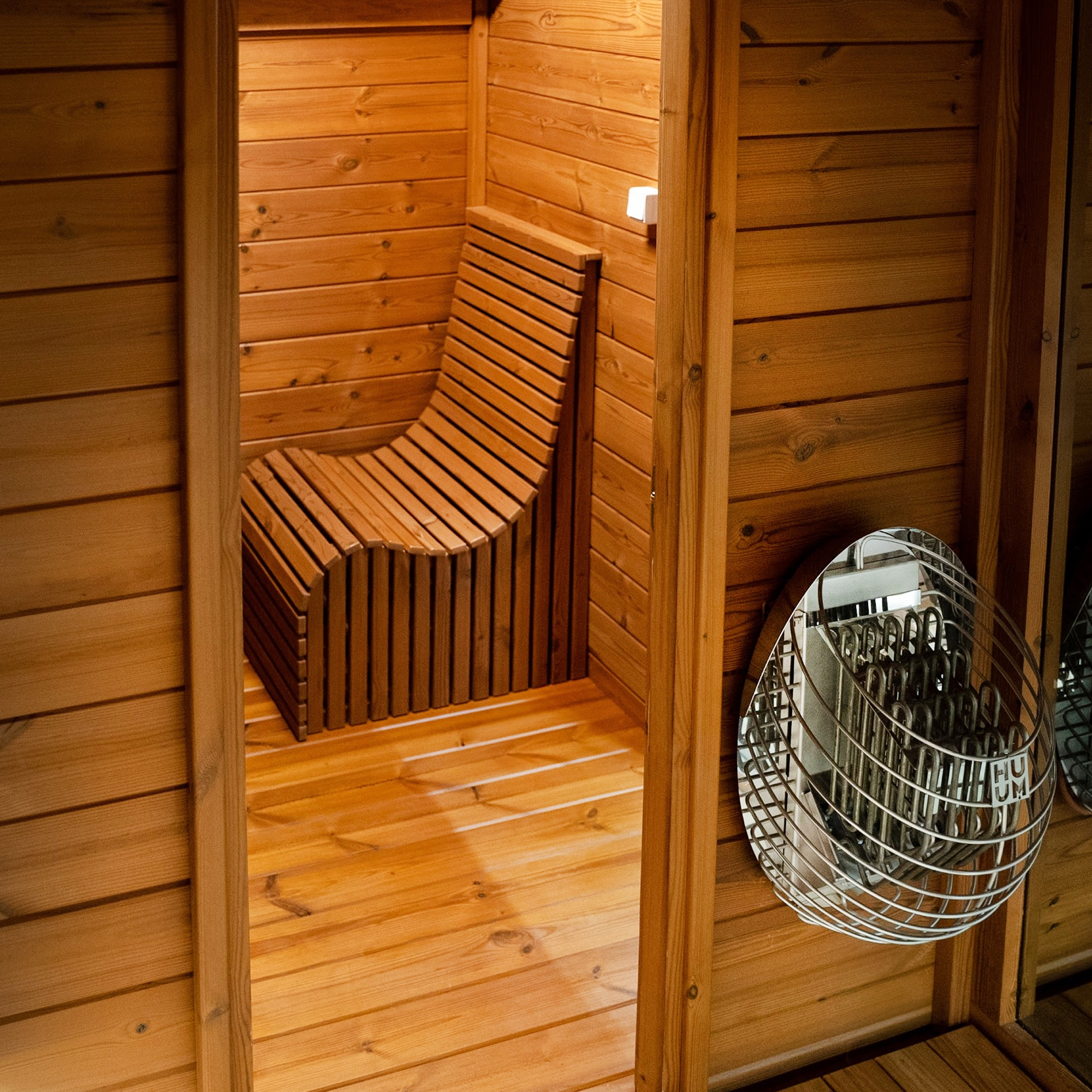 Saunazprysznicem220x400systemBalikowyThermodrewnoDlugosc220cm belsilt Sauna su dušu iš termo medienos 220 x 400 cm