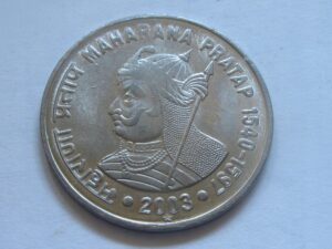 Indijos 1 rupijos moneta 2003 m puikios būklės