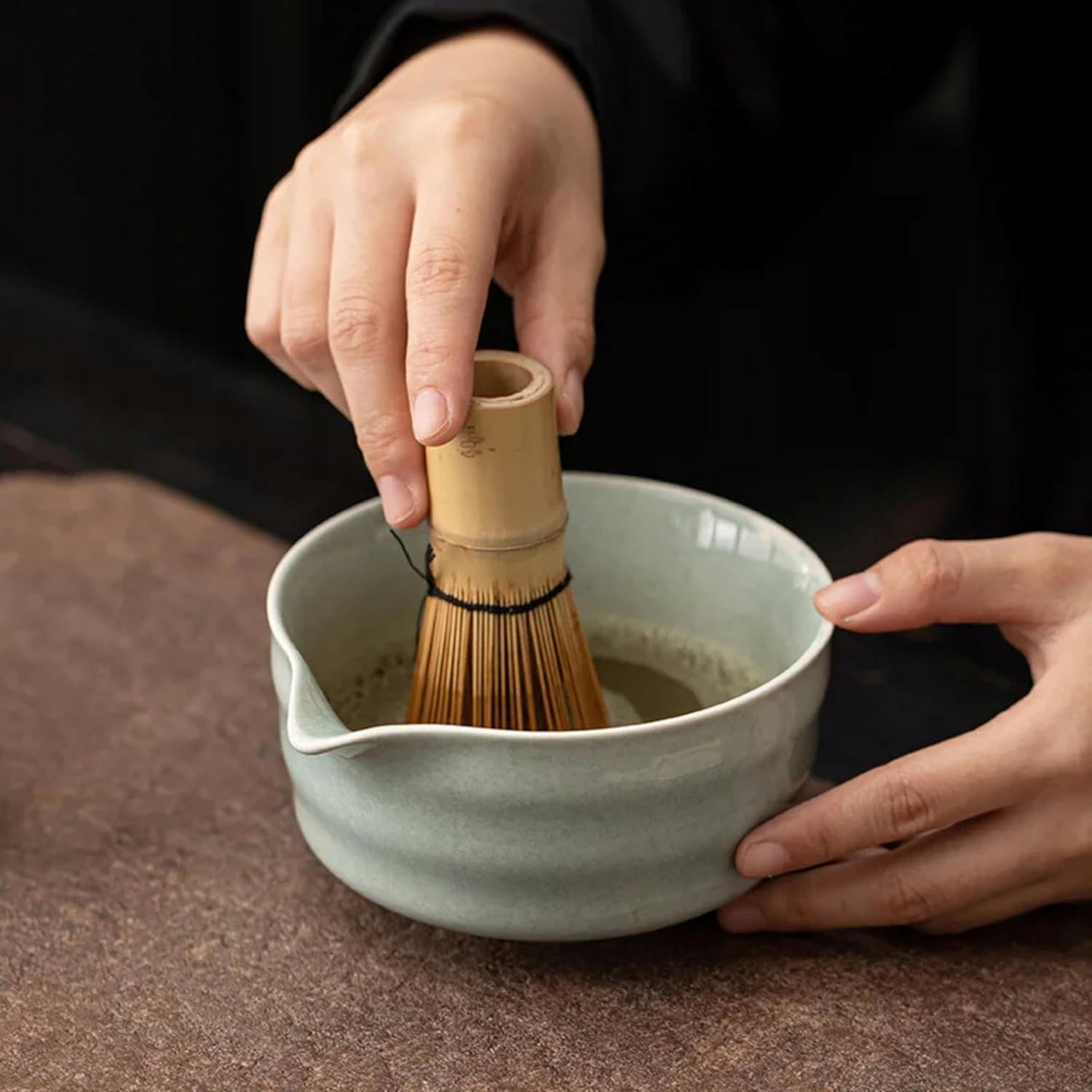 15f7bac64c1a9e06130489e5b6d0 belsilt Dovanų matcha rinkinys 4 dalių su japoniškais priedais