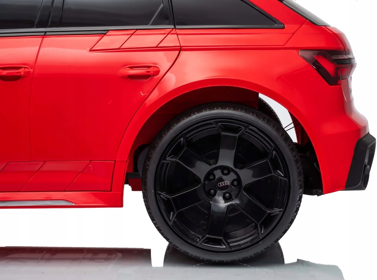 AUDIRS6GTAVANT4x4EVASKORAAutonaakumulator12v9ahBluetoothLiczbadrzwi2 belsilt Audi RS6 GT Avant 4X4 elektrinis automobilis vaikams 12V