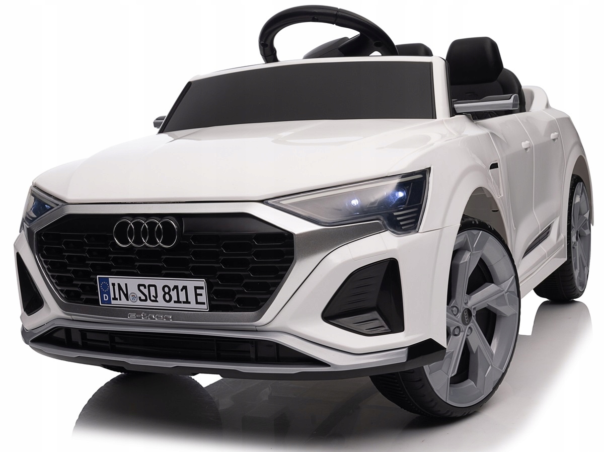AUDISQ84x4EVASKORAAutonaakumulator12v7ahpilot24GLEDWiekdziecka2lata belsilt Audi SQ8 4X4 EVA eko odos sėdynė elektrinis automobilis vaikams 12 V 7 Ah nuotolinio valdymo pultas 24G LED