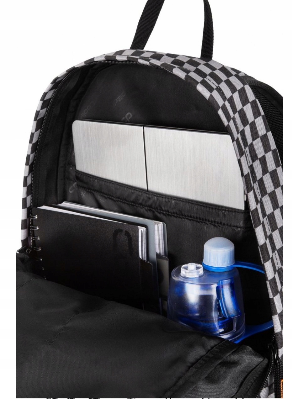 CP31PlecakSzkolnyCoolpackScoutchessE96627kratkaWielkoscduzamieszczacaA4 belsilt Mokyklinė kuprinė CoolPack juoda keli skyriai A4 formatui modelis CP31