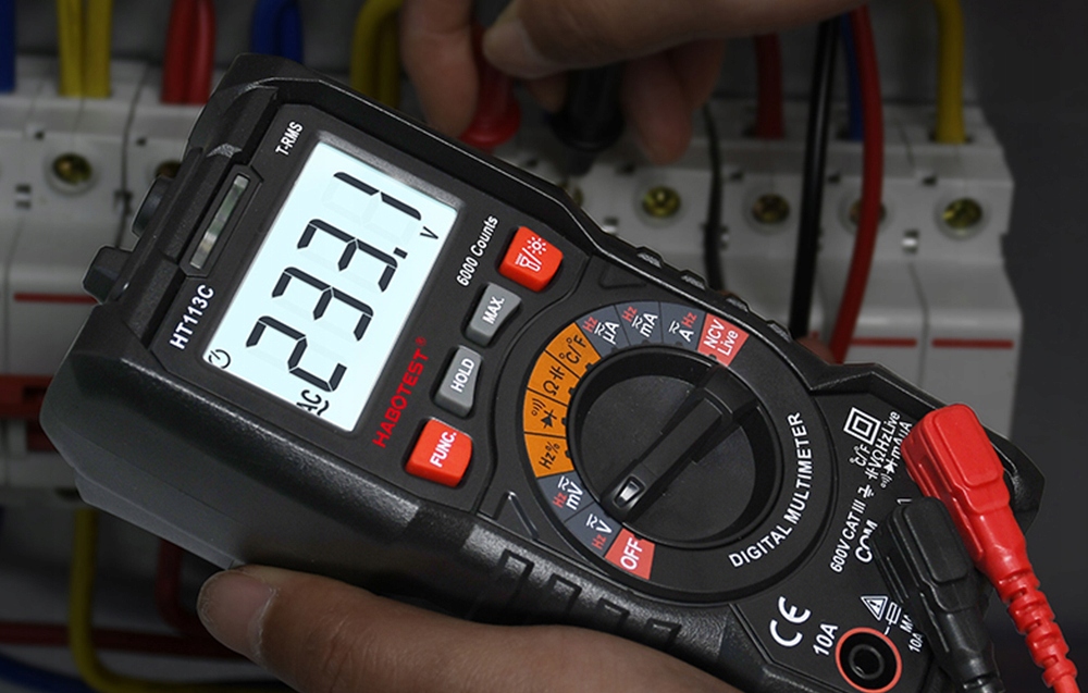 Skaitmeninis multimetras universalus Habotest HT113C