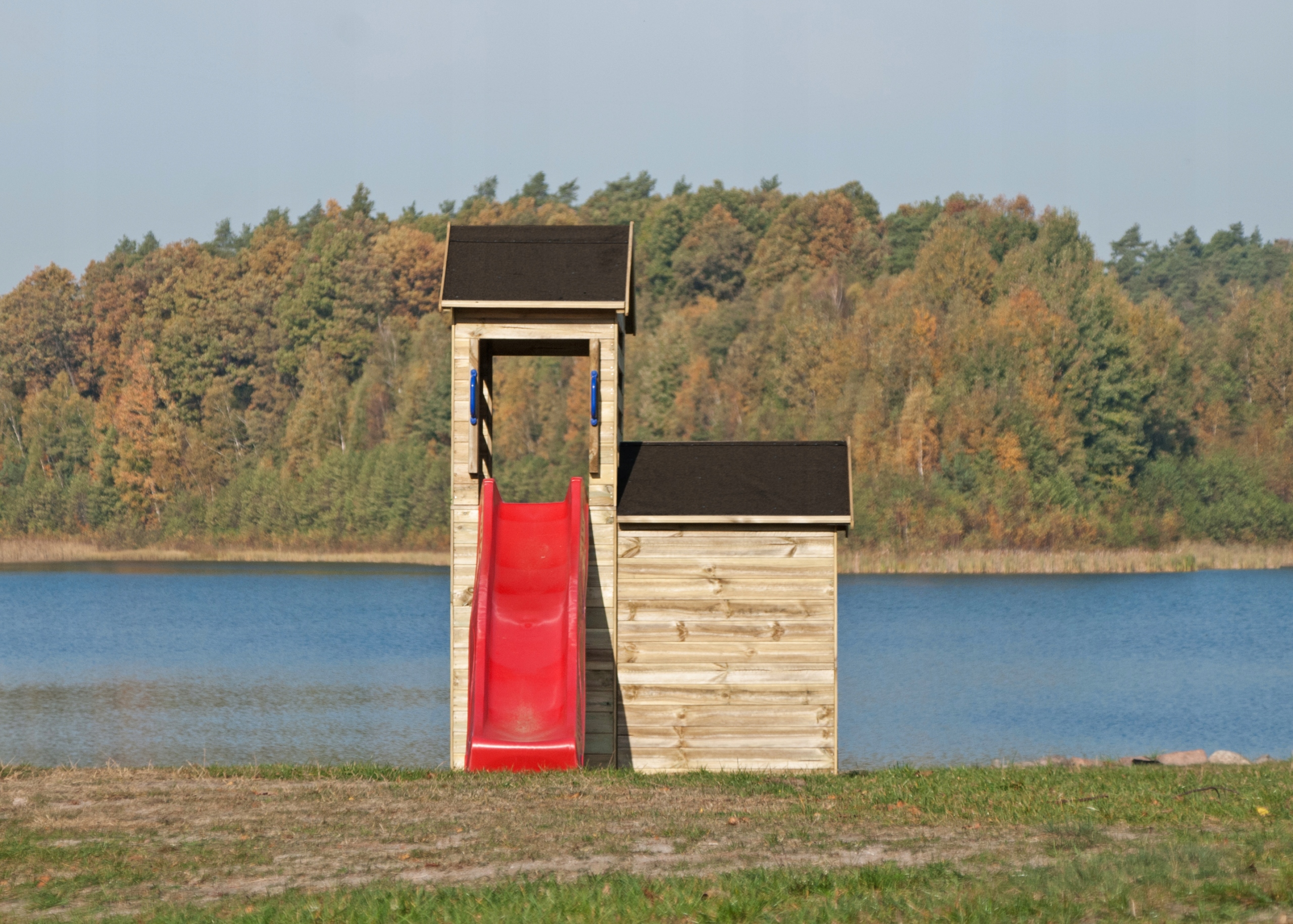 Vaikų lauko žaidimų aikštelė su nameliu raudonas 2.48 m