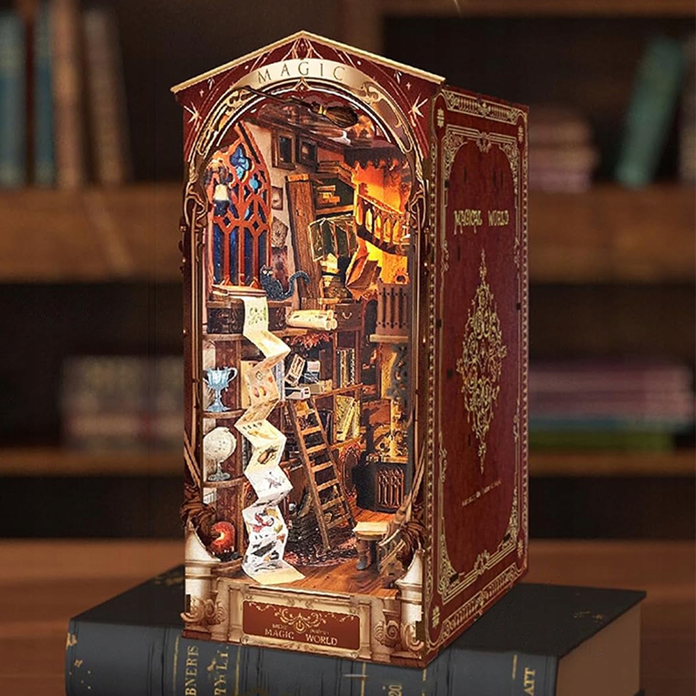 HITZESTAWBUDOWYDOMKUMAGIIMINI3DDREWNIANYKATNAKSIAZKIPREZENTLiczbaelementow1 belsilt Book Nook magijos miniatiūrų namelio DIY rinkinys 254 cm