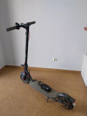 Paspirtukas Xiaomi Electric Scooter 4 LITE