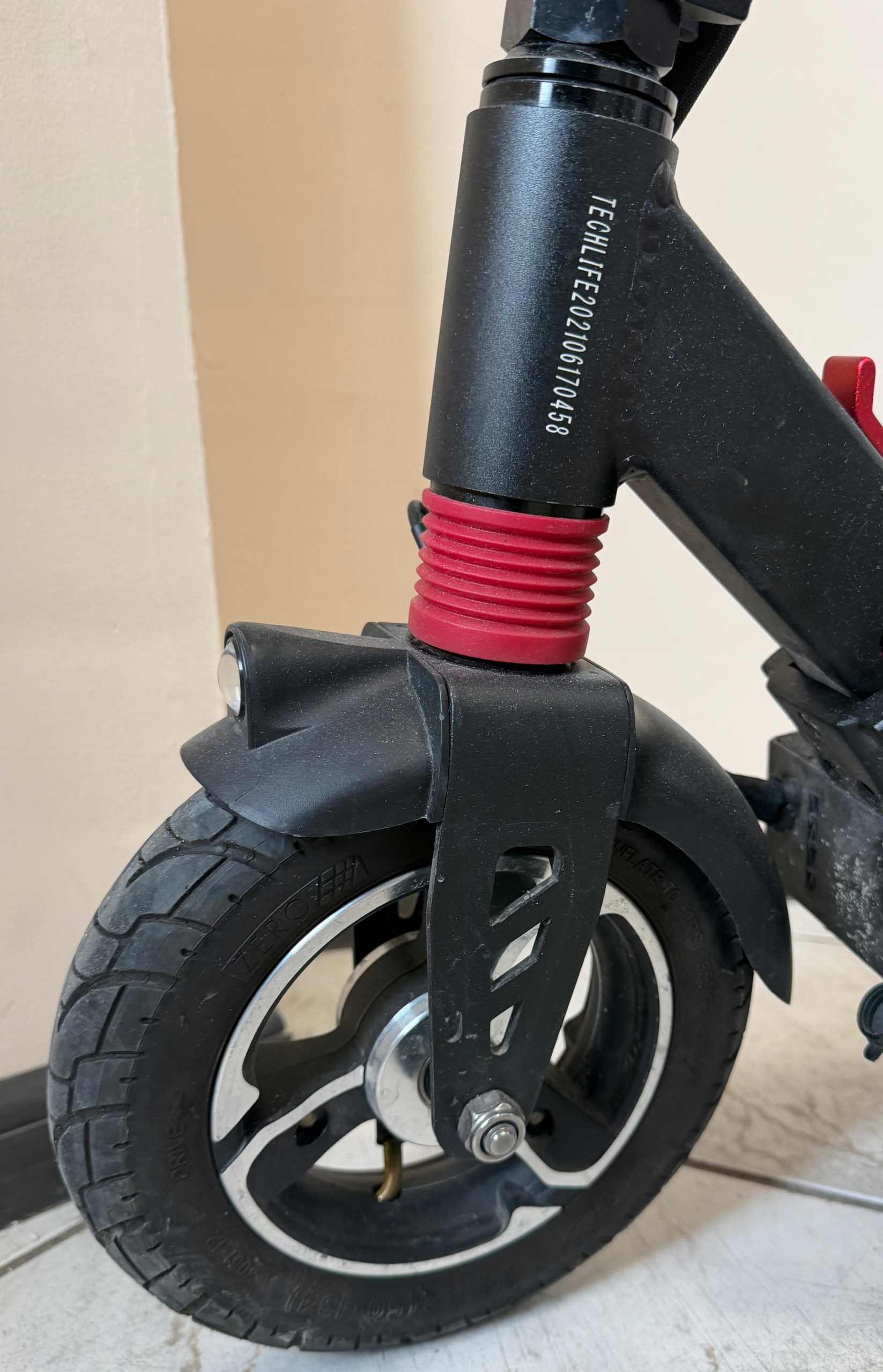 HulajnogaelektrycznaTechlifeX5SMarkaTechlife belsilt Elektrinis paspirtukas Techlife X5S