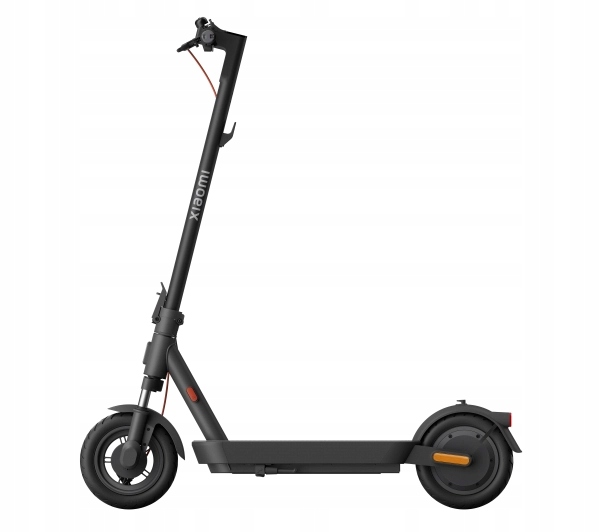 HulajnogaelektrycznaXiaomiElectricScooter5350W60km10CzarnyMocsilnika350W belsilt Xiaomi Electric Scooter elektrinis paspirtukas 5 350 W 60 km 10 juodas