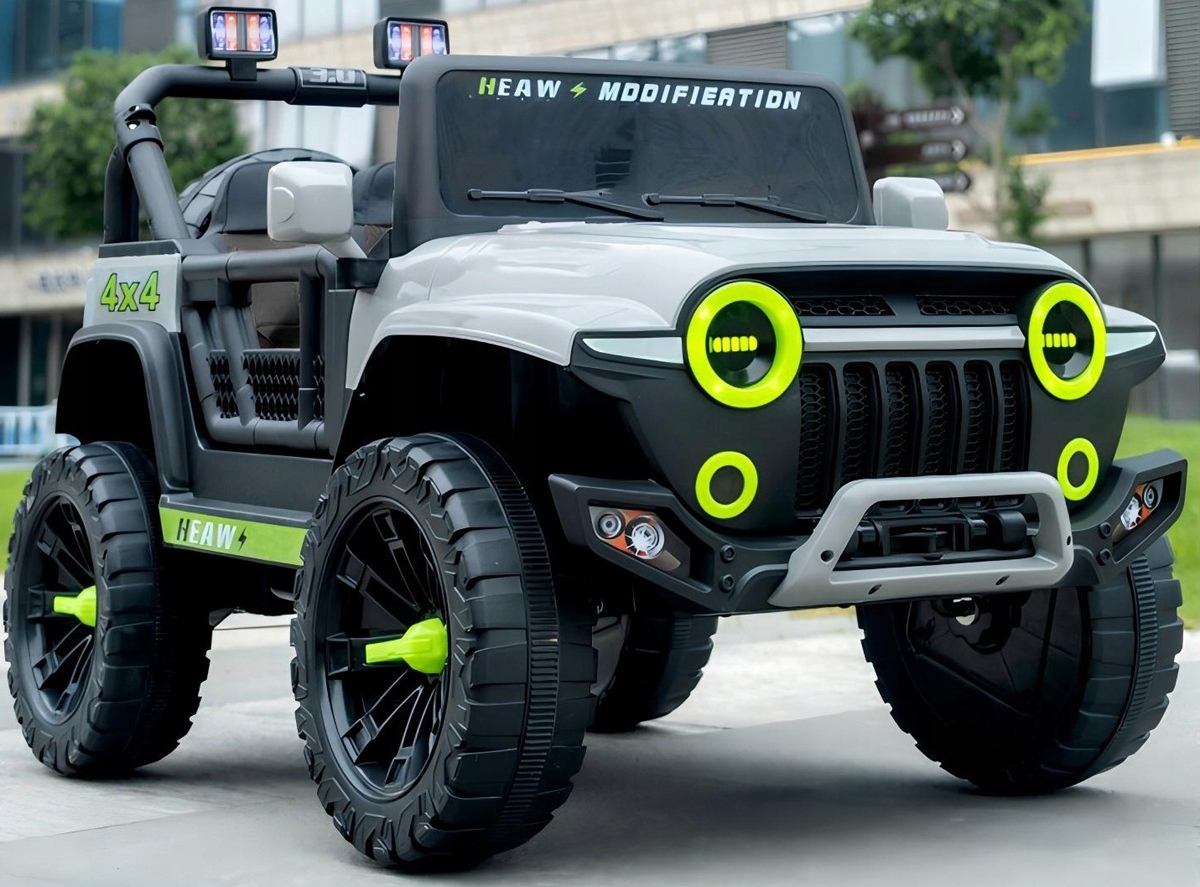 JEEPST4x4AutonaakumulatorSKORAEVALED12V7ahBluetoothAPPMarkaPlayHouse belsilt