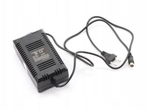 Elektrinis paspirtukas įkroviklis paspirtukui dviračiui ar motoroleriui Viron 1000 W 36 V 15A