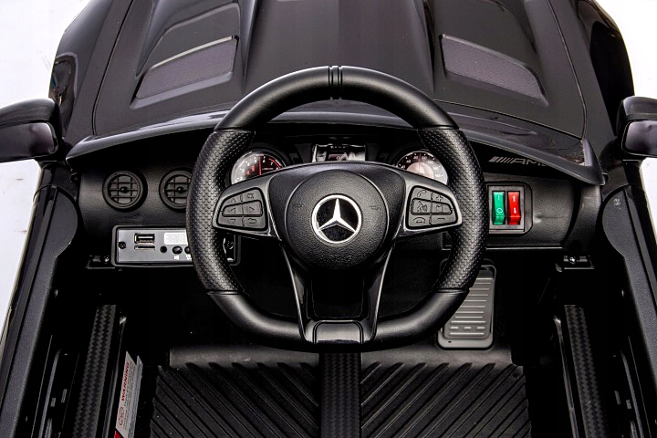MERCEDESGTRSAMOCHODELEKTRYCZNYNAAKUMULATORPOJAZDDLADZIECIPILOTLiczbamiejsc1 belsilt
