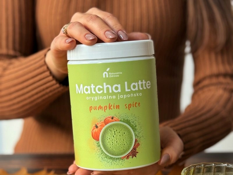 MatchaJaponskaLatteShakePumpkinSpiceBezDodatkuCukruPremium390gWaga390g belsilt Matcha latte gėrimas be pridėtinio cukraus 390 g