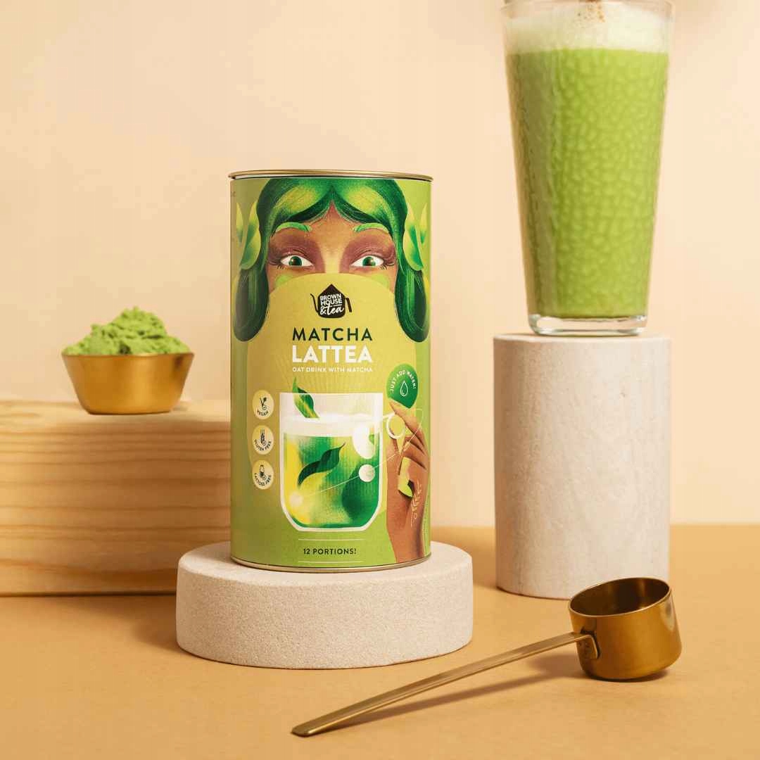 MatchaLatteaowsianematchalatteinstantPuszka240gNazwahandlowaMATCHALATTEA belsilt Matcha latte gėrimas 240 g greitas ir skanus pasirinkimas