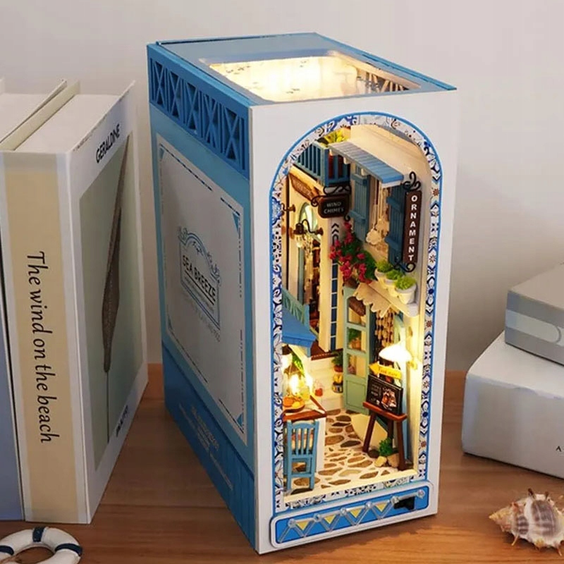MiniaturowyDomekBookNookMorskaBryzaZestawKreatywnyWakcjeMorzeLEDStanopakowaniaoryginalne belsilt