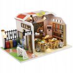Miniatiūrinis namelis Wesoła mokykla DIY rinkinys su LED 15x20 cm