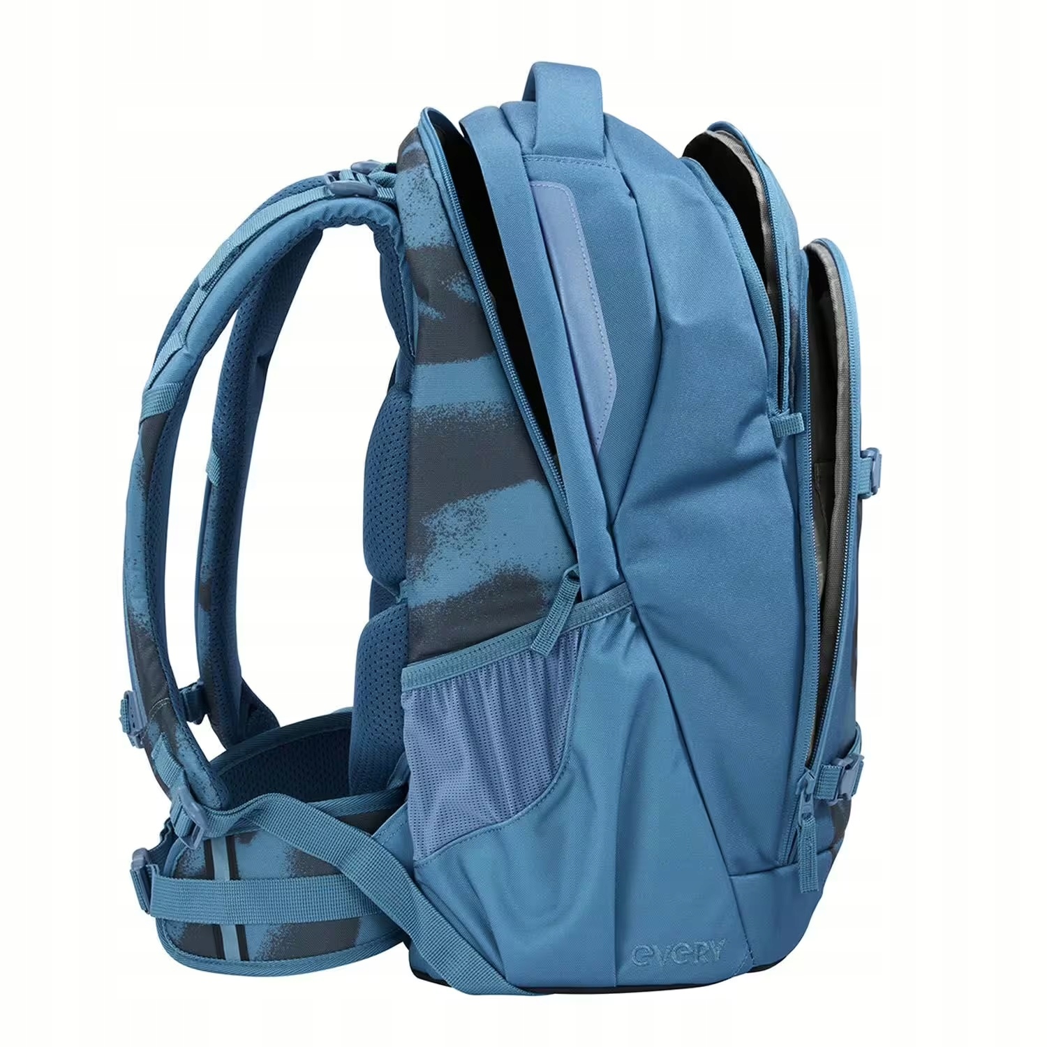 PlecakCoocazooEveryHama211782GraffitiGrooveKodproducenta211782 belsilt Mokyklinė kuprinė Coocazoo grafičio stiliaus 30 l A4 formatui