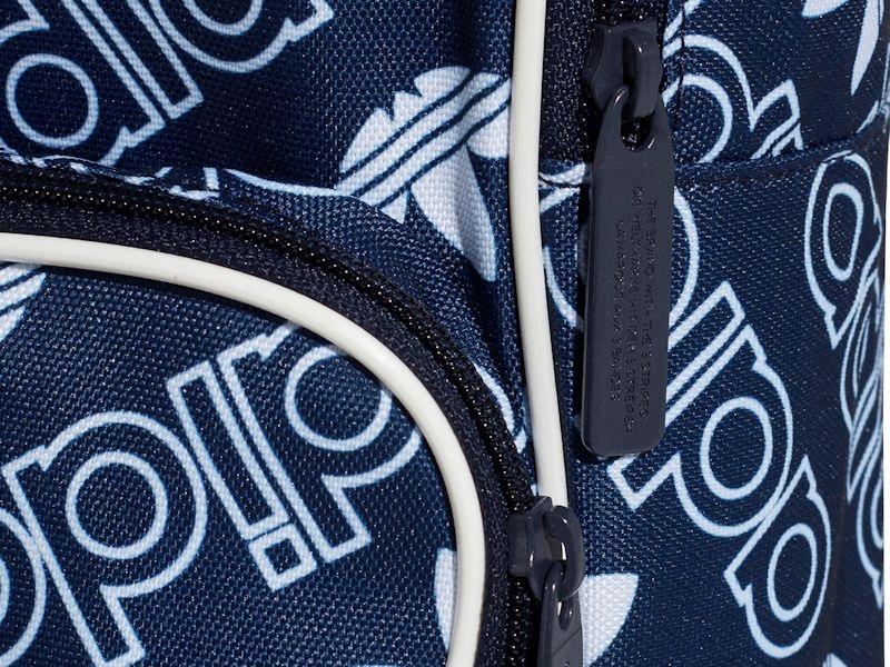 PlecakadidasOriginalsBPCLACGRNiebieskiNSPlecchlopcydziewczynki belsilt Sportinė mokyklinė kuprinė Adidas mėlyna ir balta