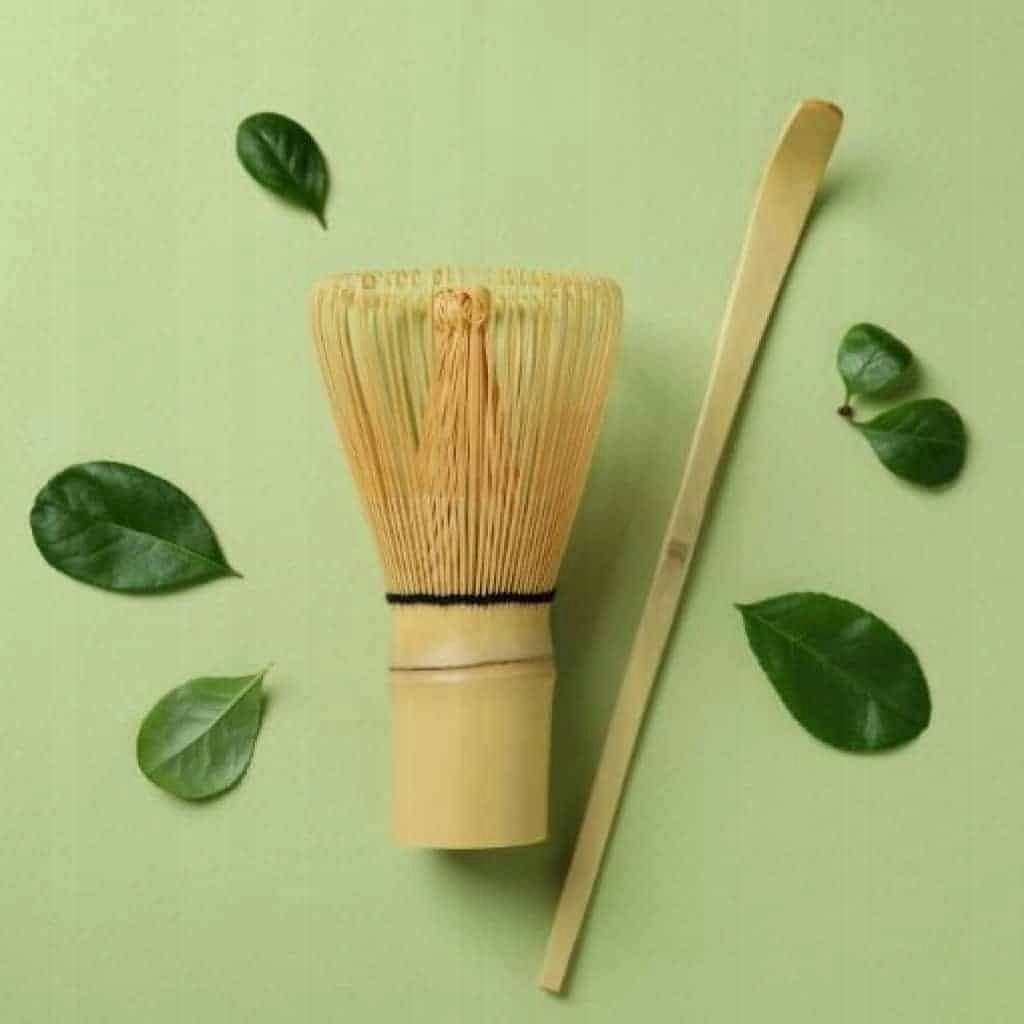 ShiroiZestawMatcha30gChasenChashakuMatchawanWaga30g belsilt Shiroi Matcha ruošimo rinkinys su keramika 30 g ir priedais