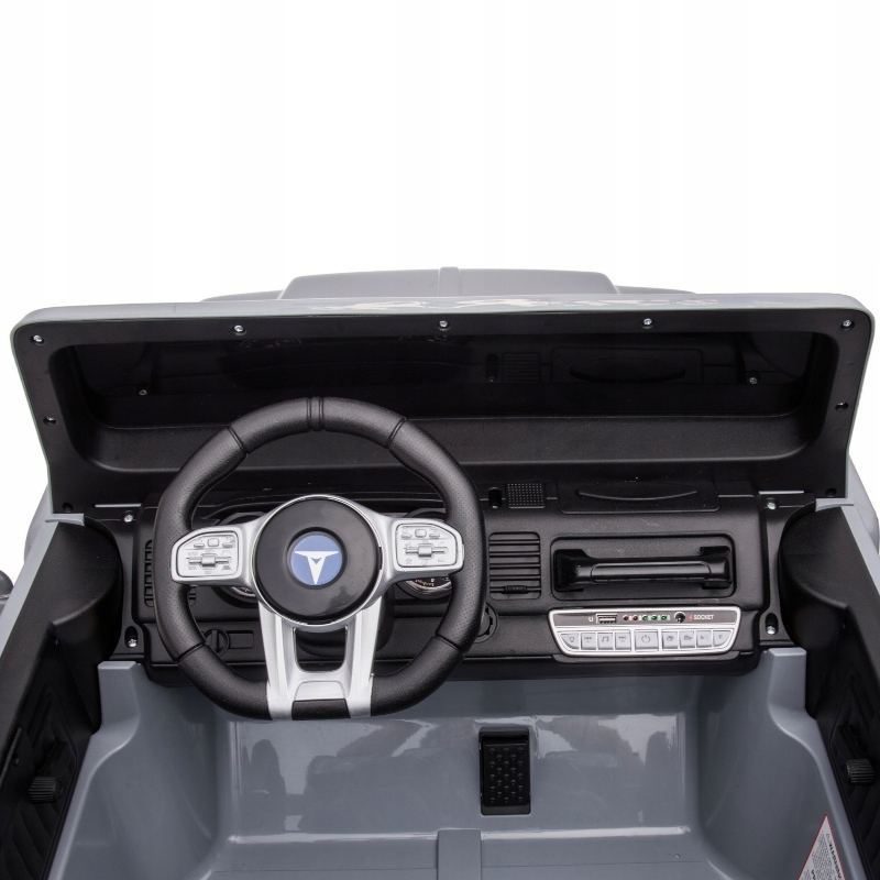 TOYOTALANDCRUISER4x4terenowy4x80W24V7AhAutonaAkumulatorEVAPILOTDlugoscpojazdu130cm belsilt Toyota Land Cruiser 4X4 elektrinis automobilis vaikams 24V