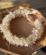 komunijnyBohowianeknaturalnykwiatystabilizowanebialy belsilt Baltas džiovintų gėlių Joninių ir Komunijos vainikėlis ant galvos