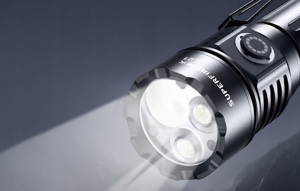 AkumulatorowaLatarkaLEDSuperfireL21Aluminiowa1350lm15WUSBCIP44Kodproducenta6977502518040 belsilt Aliumininis akumuliatorinis LED žibintuvėlis Superfire L21 1350 lm 15 W USB C IP44
