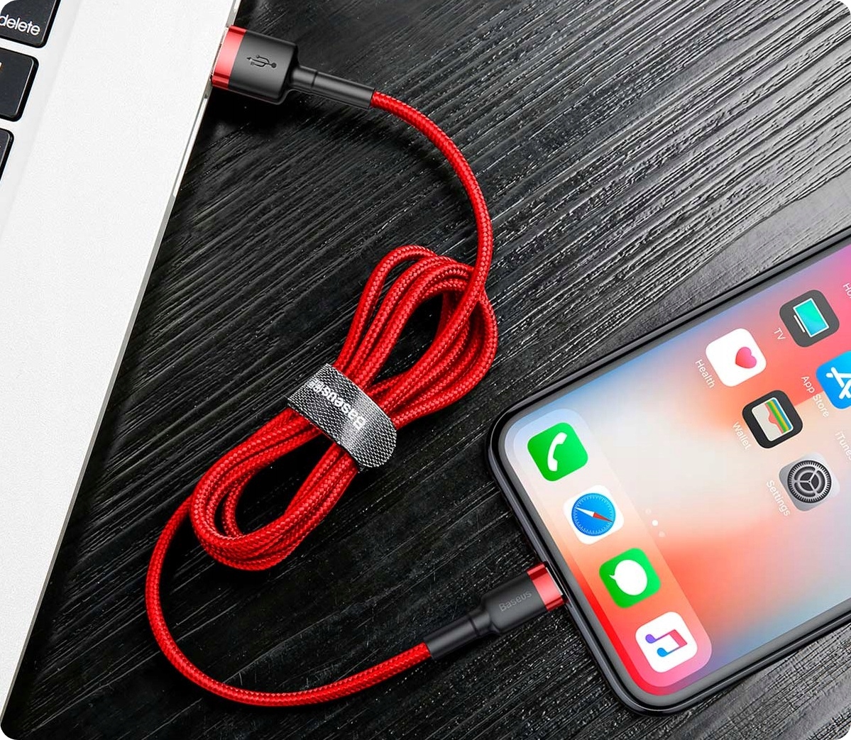 BASEUSMOCNYKABELUSBLIGHTNINGDOIPHONEIPADPRZEWODOPLOT24A1MWagaproduktuzopakowaniemjednostkowym015kg1 belsilt