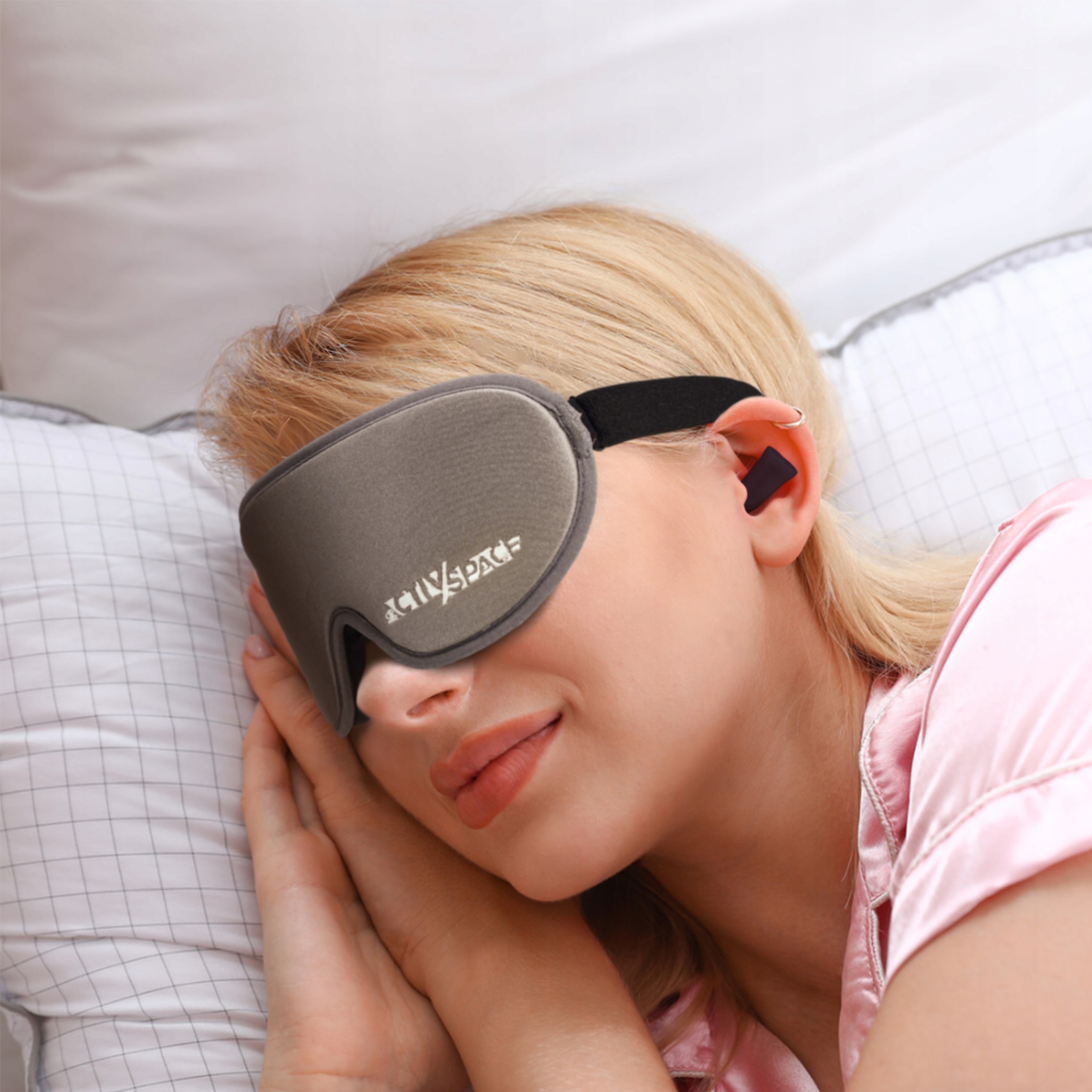 Opaskamaskanaoczy3DPREMIUMmemorydospaniapodrozylepszysenrelaksMaterialdominujacypoliester belsilt Akių kaukė miegui 3D šviesą blokuojanti reguliuojama kelionėms su atminties putomis su ausų kištukais su dėklu pilka