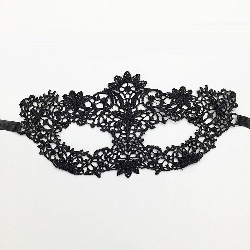 SEKSOWNAKORONKOWAOPASKANAOCZYMASKAPANIENSKIEWzordominujacyinny belsilt Nėriniuota akių kaukė reguliuojama juoda dienos poilsiui