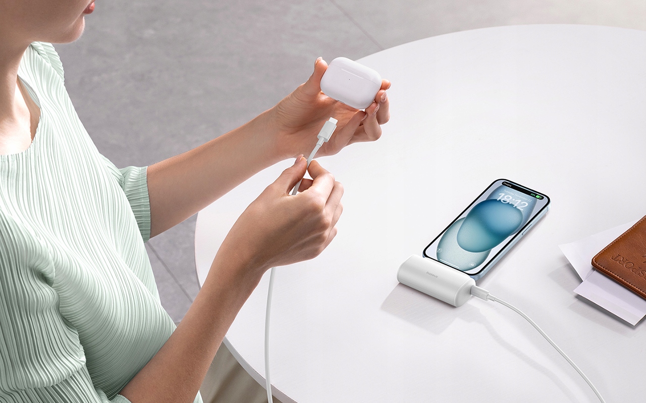 Baseus greitas Išorinė baterija 5000MAH USBC PD 20 W Saugus QC30 USBC kabelis 5000mAh 20 W belsilt Baseus greitas Išorinė baterija 5000MAH USB C PD 20 W Saugus QC30 USB C kabelis 5000mAh 20 W