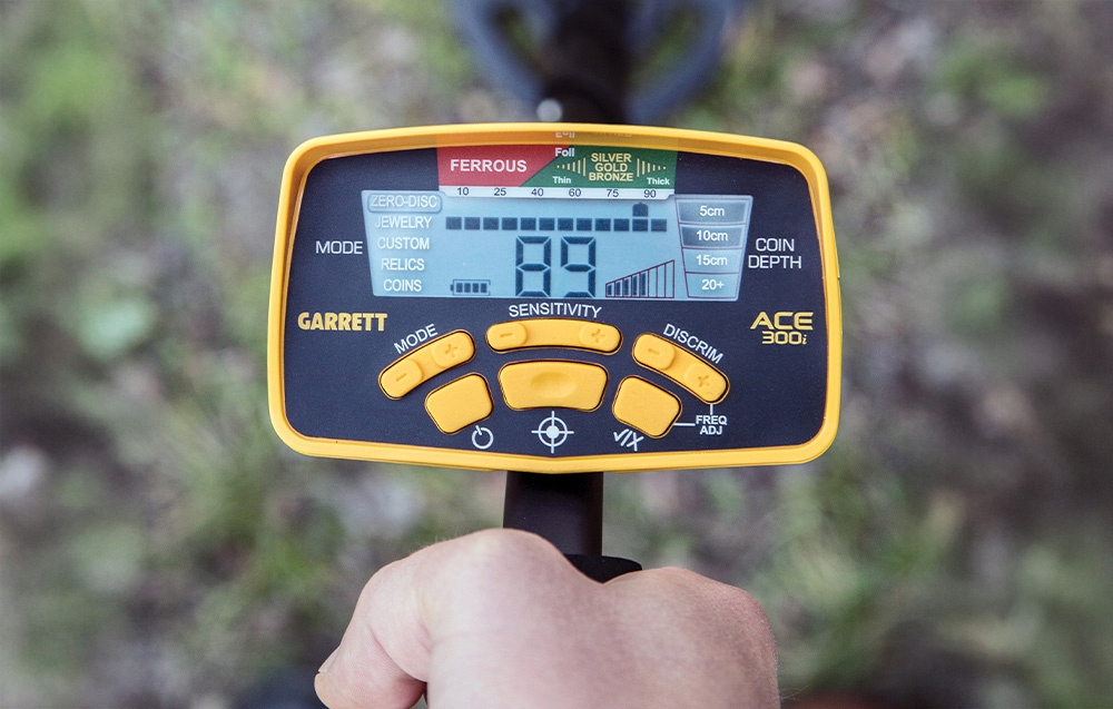 Garrett Ace 300i Detektorius Metali 5 režimų Paieškos atsparus vandeniui