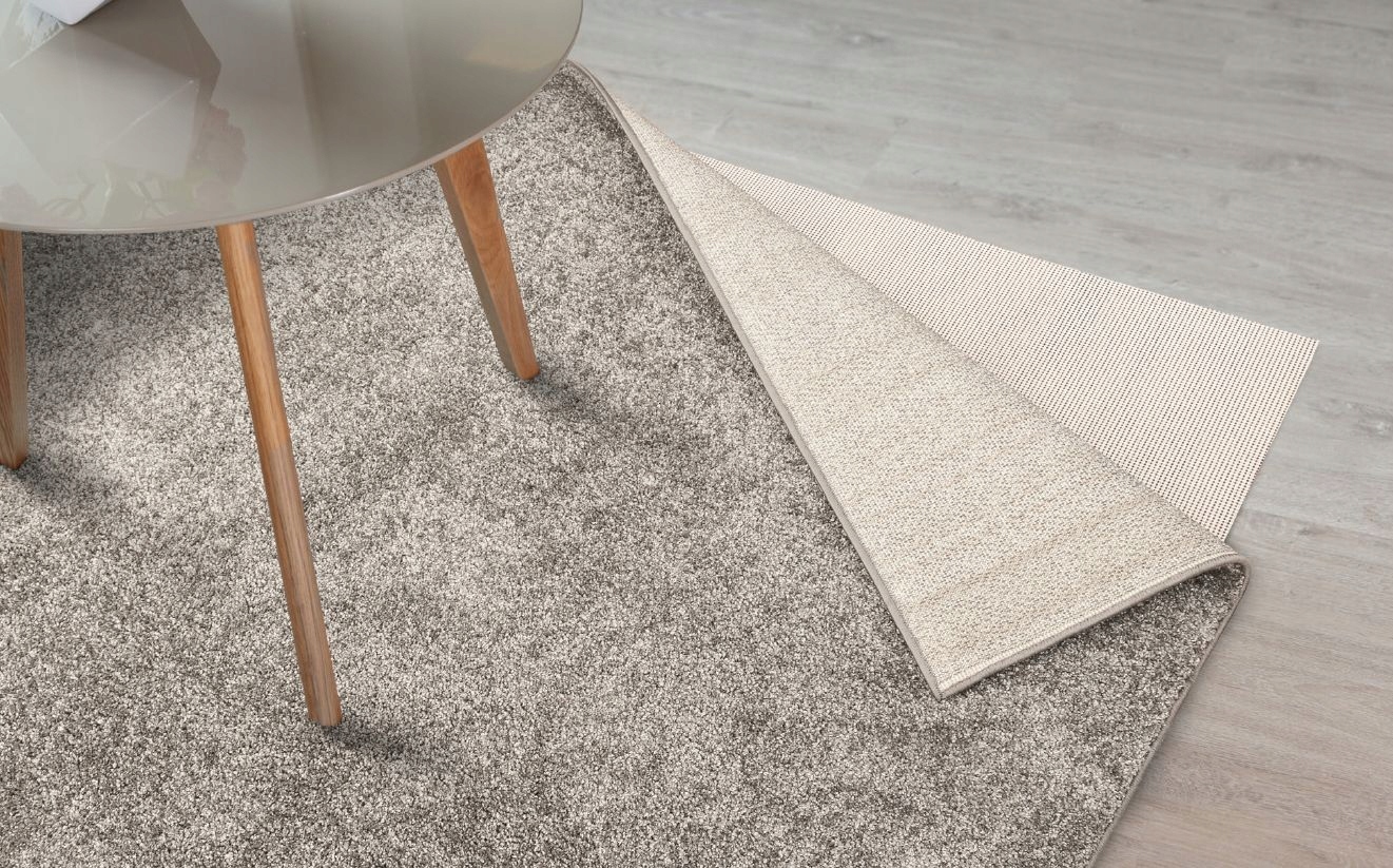 Kerpamas PVC neslystantis tinklelis po kilimu 100 cm pločio belsilt Kerpamas PVC neslystantis tinklelis po kilimu 100 cm pločio