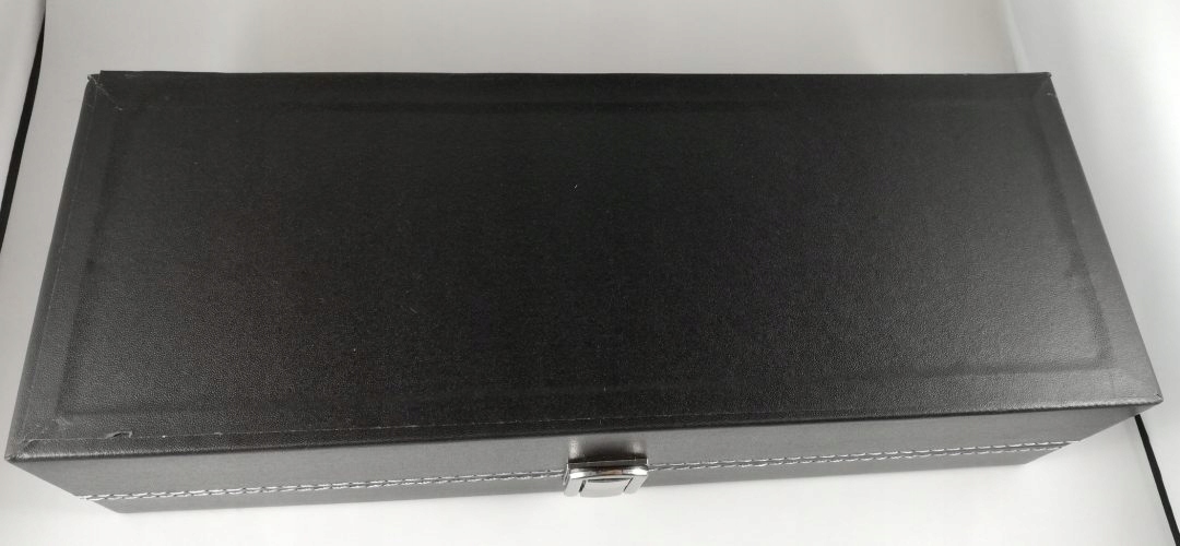 Laikrodžių dėžutė 6 laikrodžiams su užraktu su vieta papuošalams juoda 30x112x81cm belsilt Laikrodžių dėžutė 6 laikrodžiams su užraktu su vieta papuošalams juoda 30x112x81cm