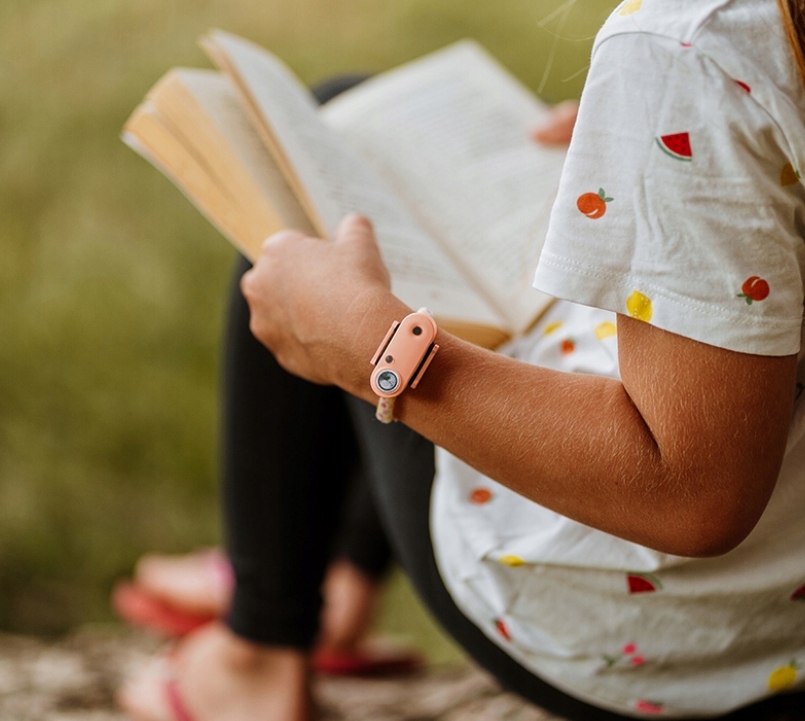 Tickless Kid Pro įkraunama apsauga nuo erkių vaikams su ilgalaikiu veikimu belsilt Tickless Kid Pro įkraunama apsauga nuo erkių vaikams su ilgalaikiu veikimu