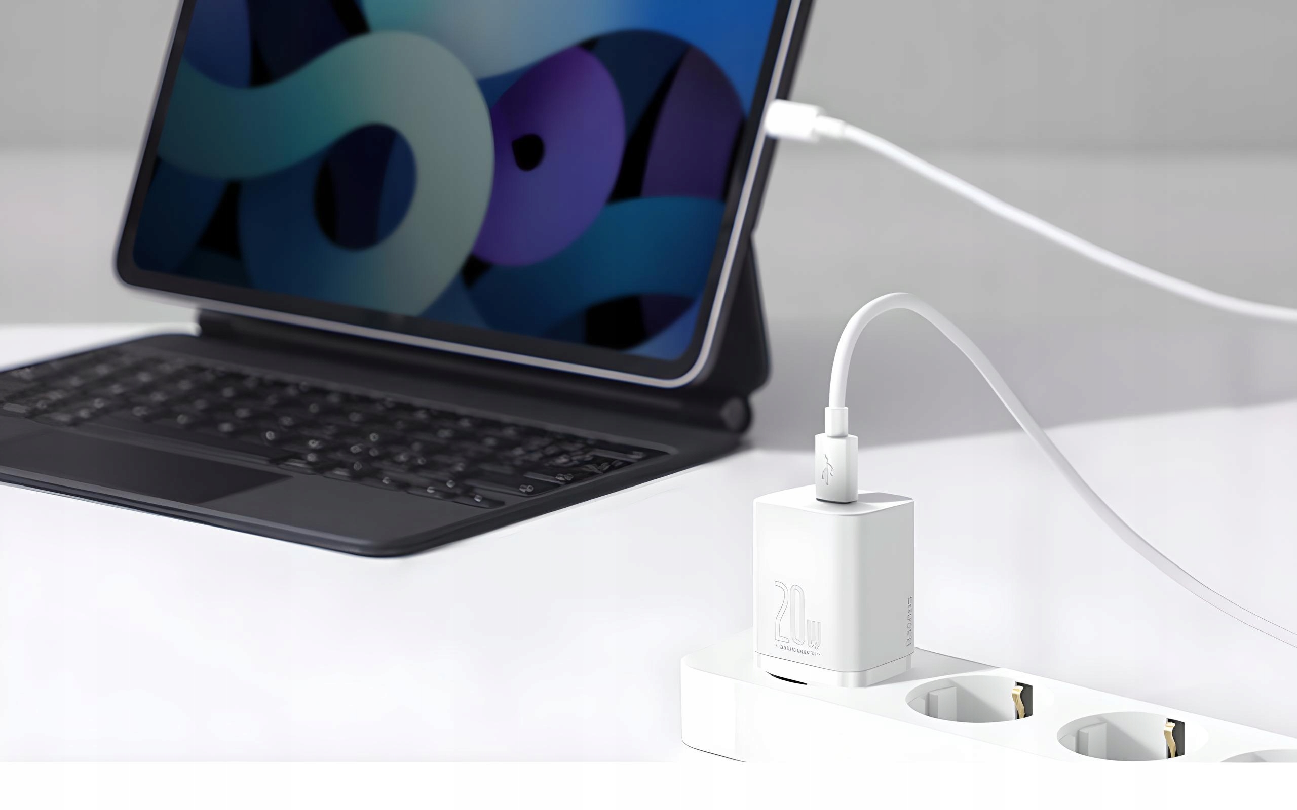 Tinklo įkroviklis Baseus USBC 20 W PD QC Quick Charge belsilt Tinklo įkroviklis Baseus USB C 20 W PD QC Quick Charge