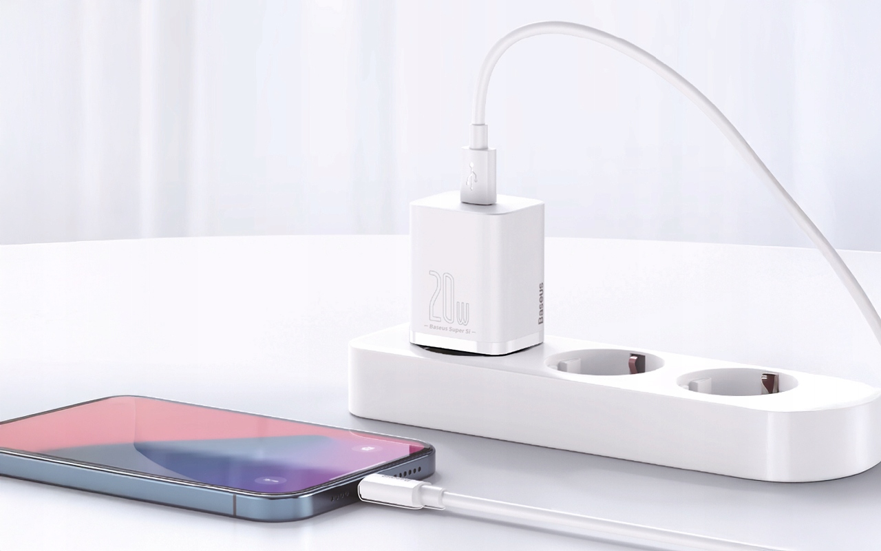 Tinklo įkroviklis Baseus USBC 20 W PD QC Quick Charge belsilt Tinklo įkroviklis Baseus USB C 20 W PD QC Quick Charge