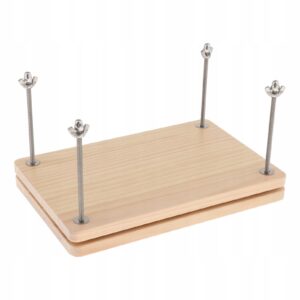 Dviejų plokščių medinis knygų įrišimo presas 30 × 20 cm
