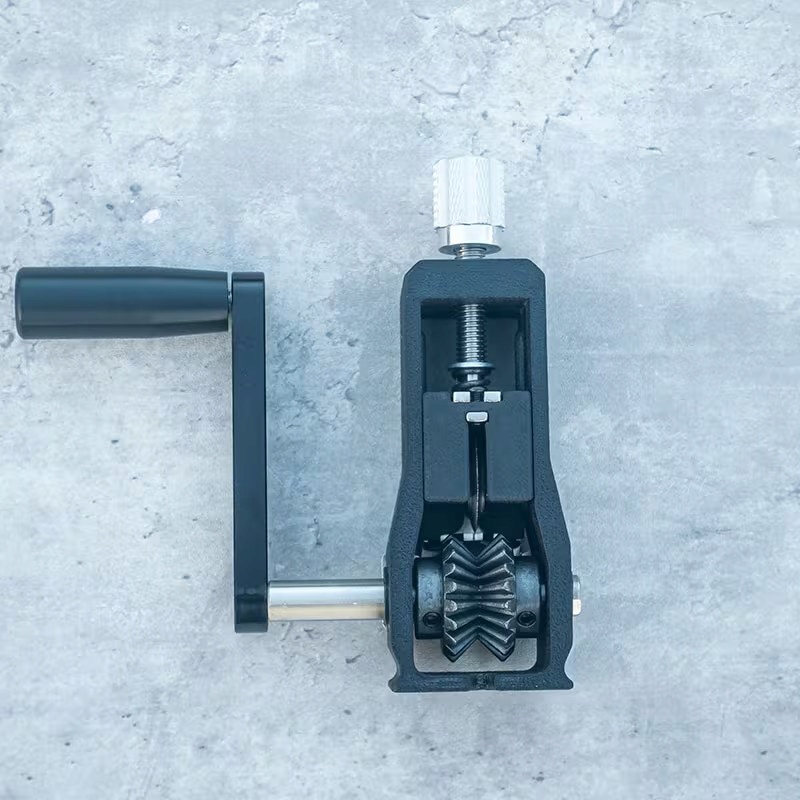 Rankinė kabelių ir laidų izoliacijos nuėmimo mašina, 2–20 mm – produkto nuotrauka 8